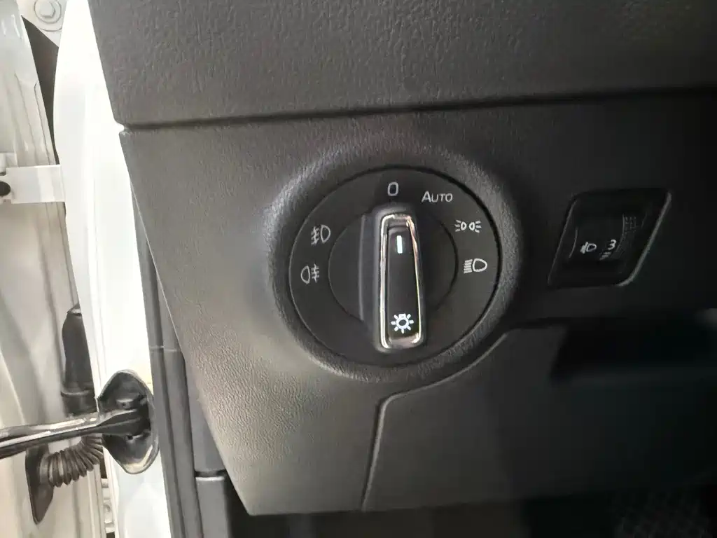 Skoda Karoq 2022 — фото 11