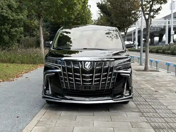 Toyota Alphard 2018