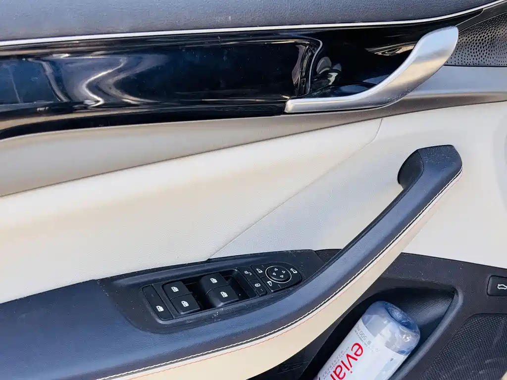 BYD Qin PLUS 2022 — фото 13