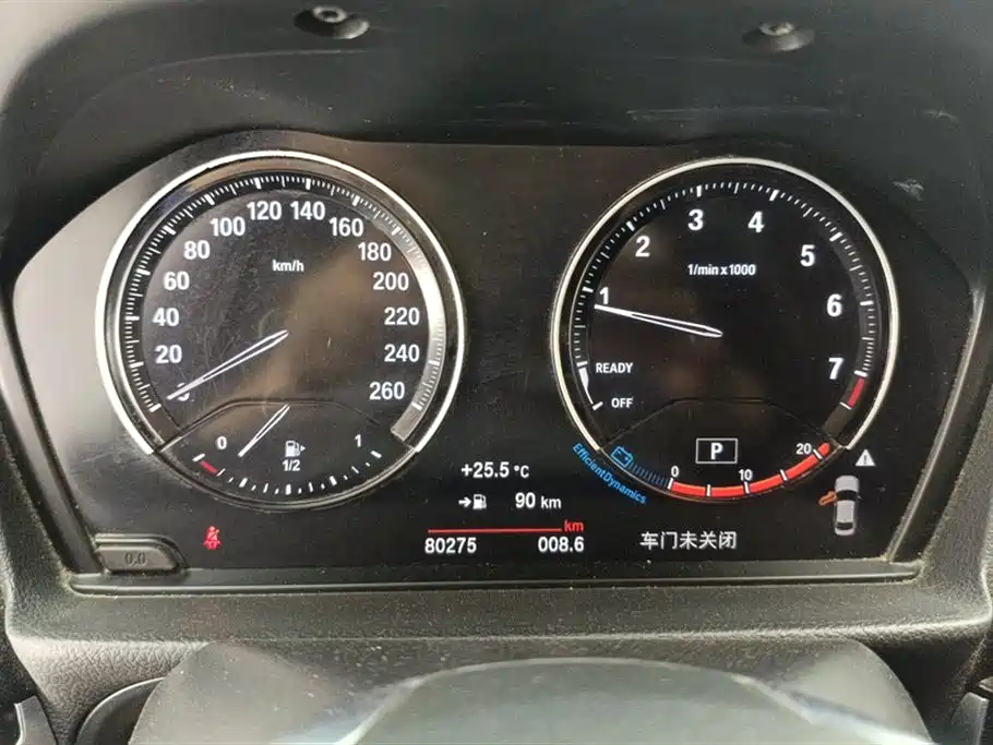 BMW 1 Series 2022 — фото 14