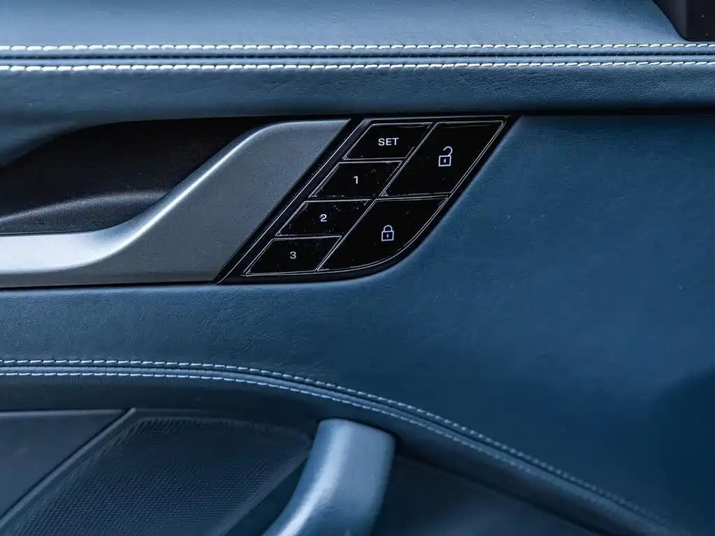 Porsche 911 2021 — фото 11