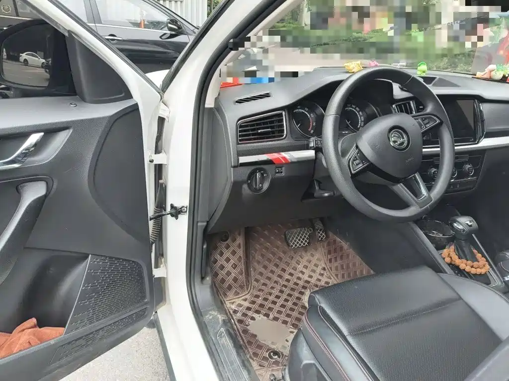Skoda Kamiq 2022 — фото 12