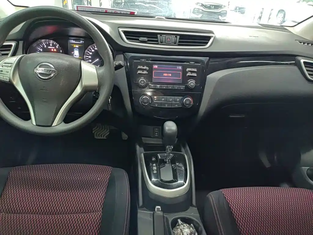 Nissan Qashqai 2017 — фото 13