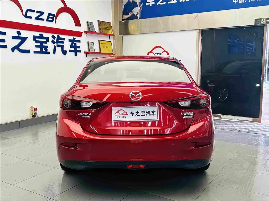 Mazda 3 Axela 2018