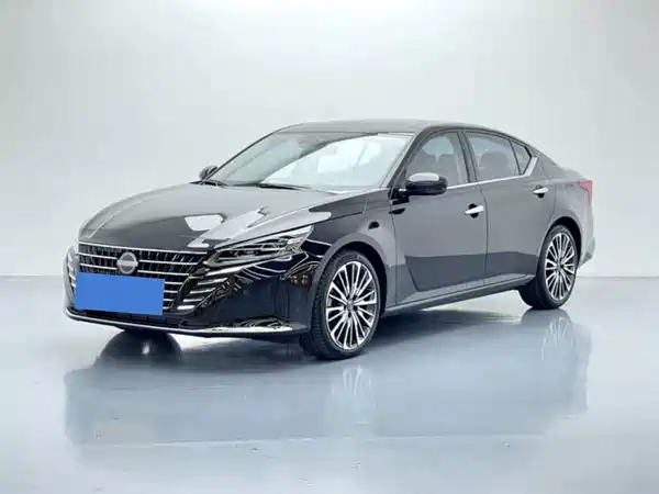 Nissan Teana 2022