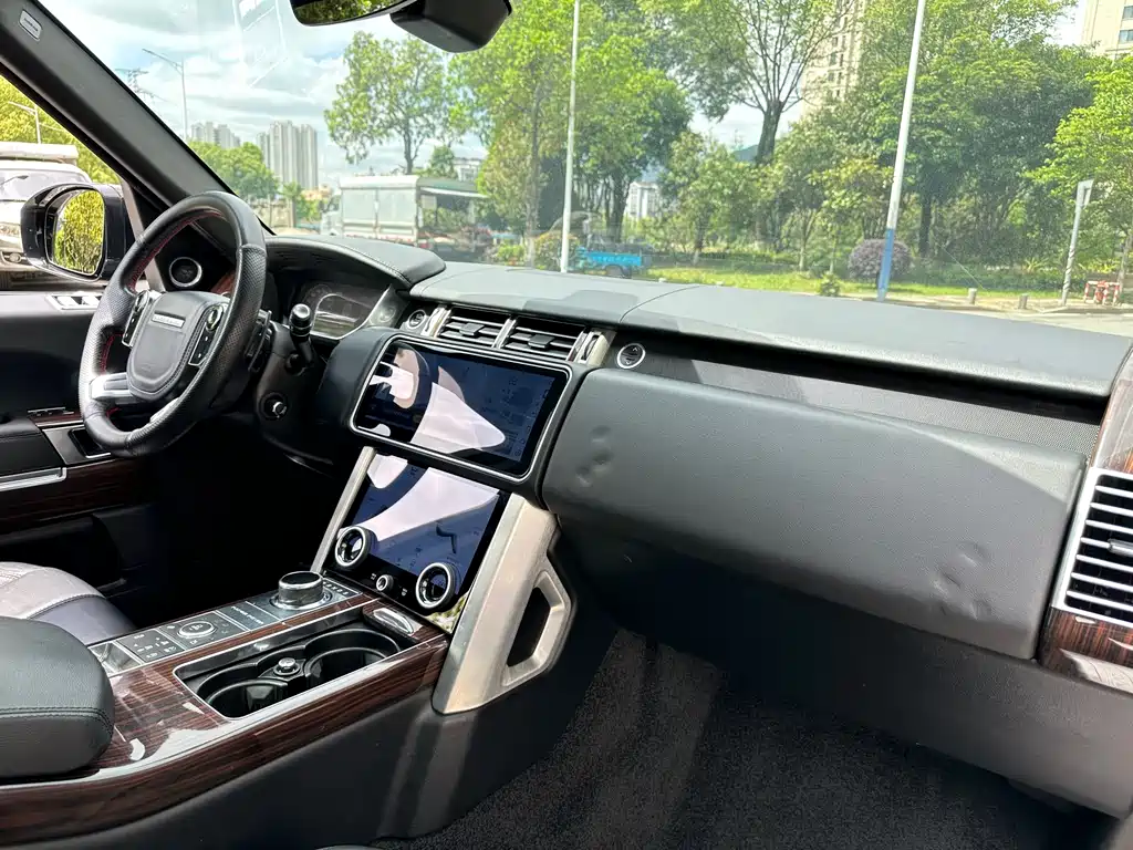 Land Rover Range Rover 2017 — фото 10