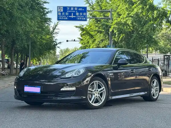 Porsche Panamera 2010