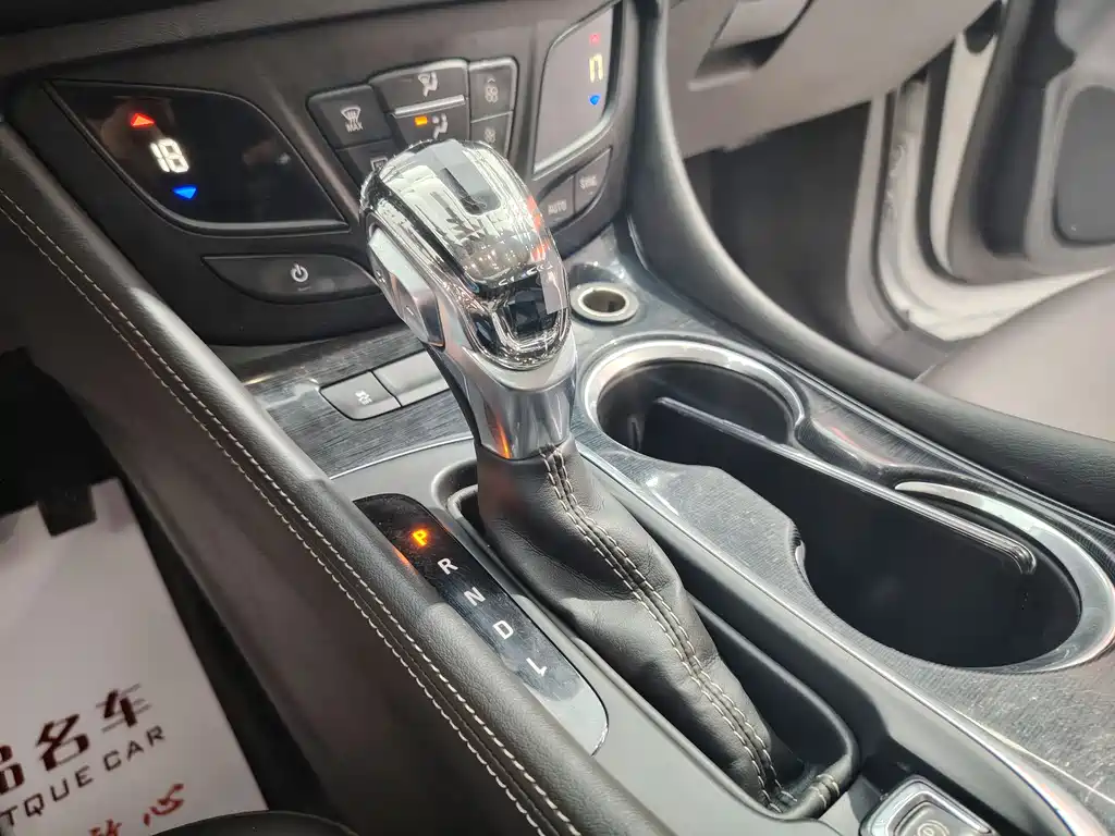 Buick Envision Plus 2018 — фото 17