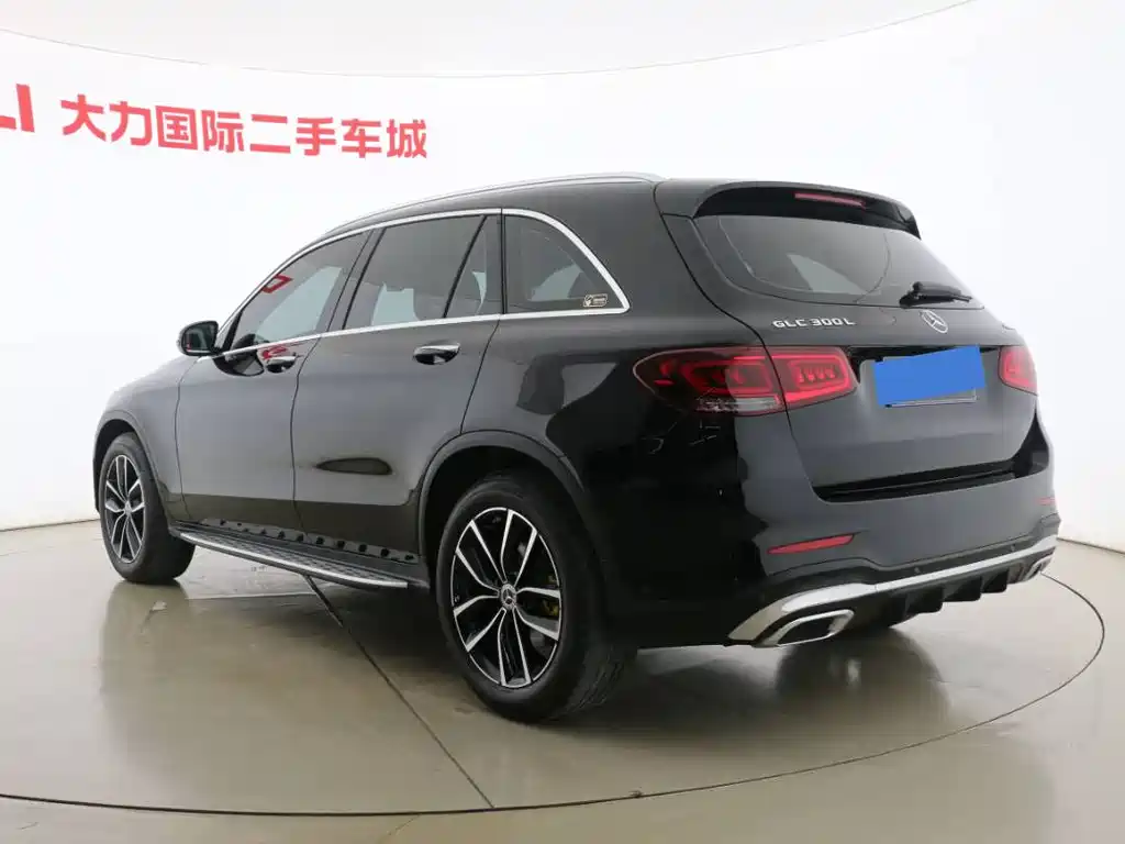 Mercedes-Benz GLC 2021 — фото 14
