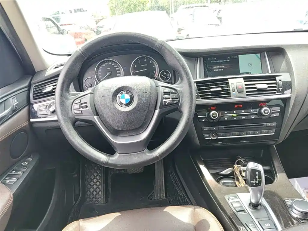 BMW X3 2018 — фото 11