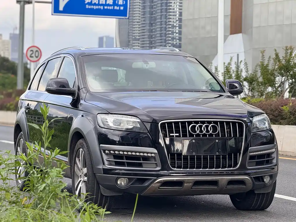 Audi Q7 2015 — фото 5