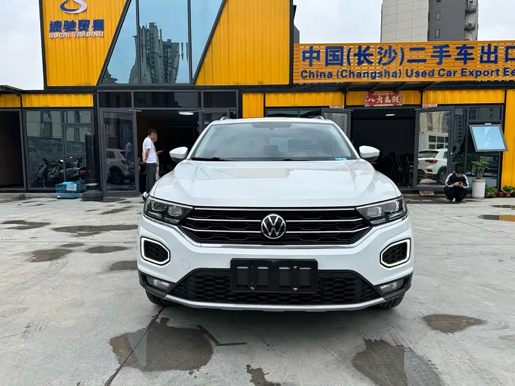 Volkswagen T-Roc 2022 — фото 2