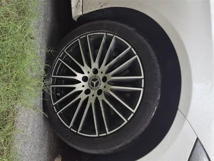 Mercedes-Benz C-Class 2022