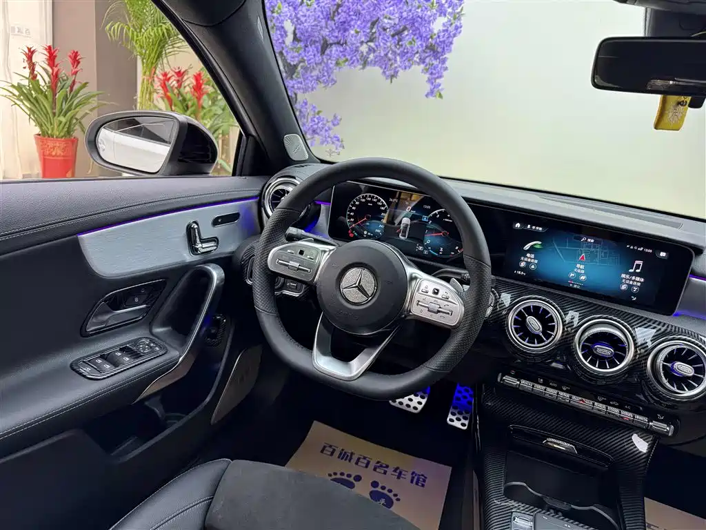 Mercedes-Benz A-Class 2020 — фото 15