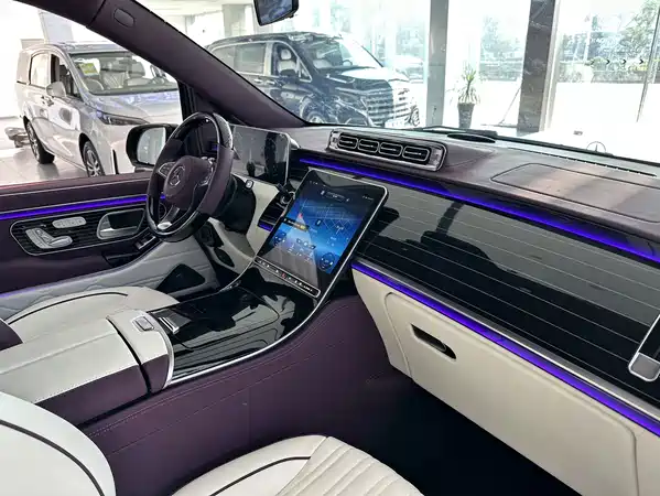 Mercedes-Benz Vito 2024
