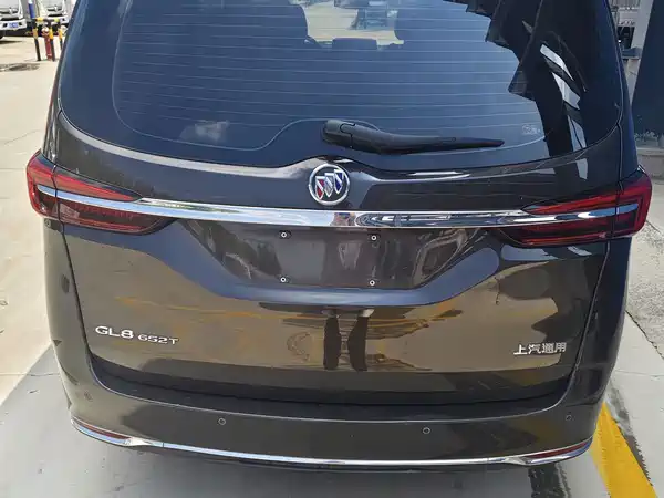 Buick GL8 2021