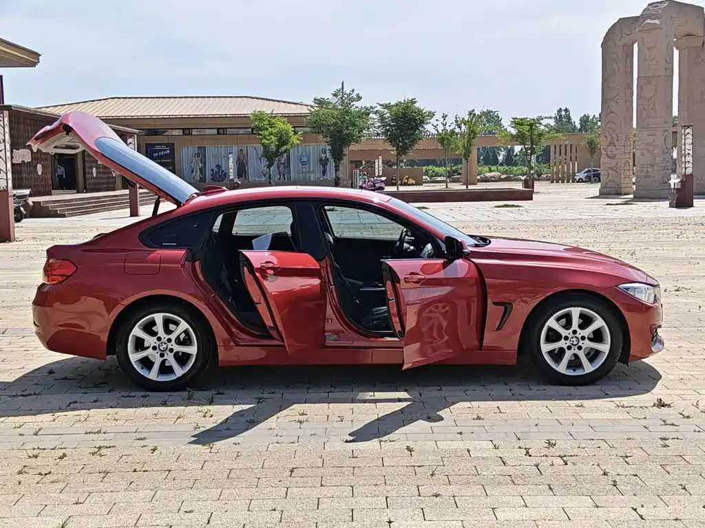 BMW 4 Series 2015 — фото 11