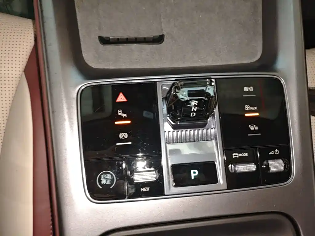 BYD Seal 2023 — фото 10