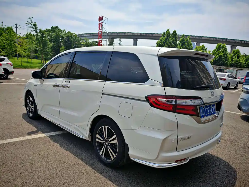 Honda Odyssey 2019 — фото 14