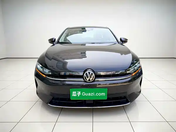 Volkswagen Sagitar 2025