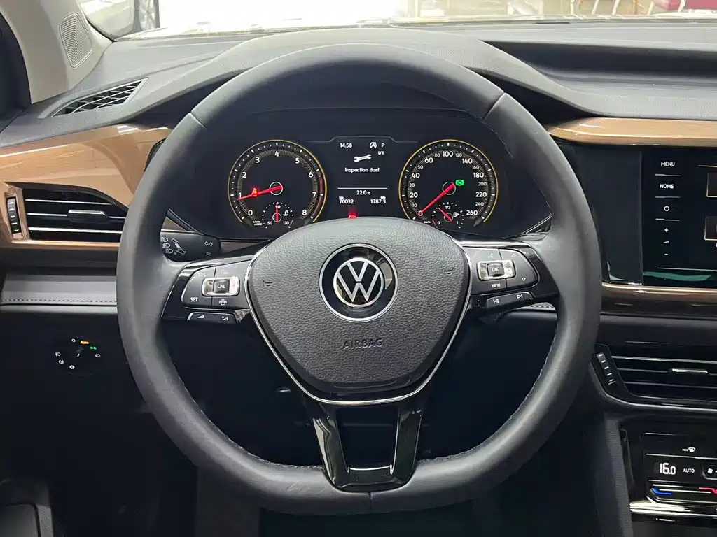 Volkswagen Tharu 2022 — фото 10