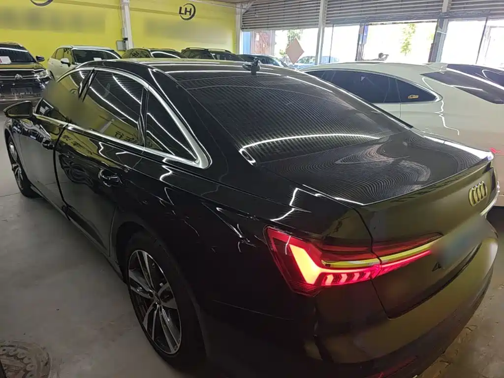 Audi A6L 2020