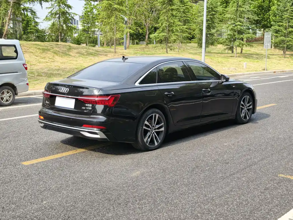 Audi A6L 2024