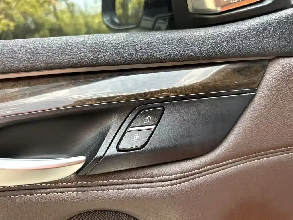 BMW X5 2017 — фото 14