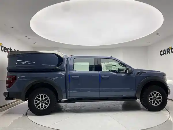 Ford F-150 Raptor 2023