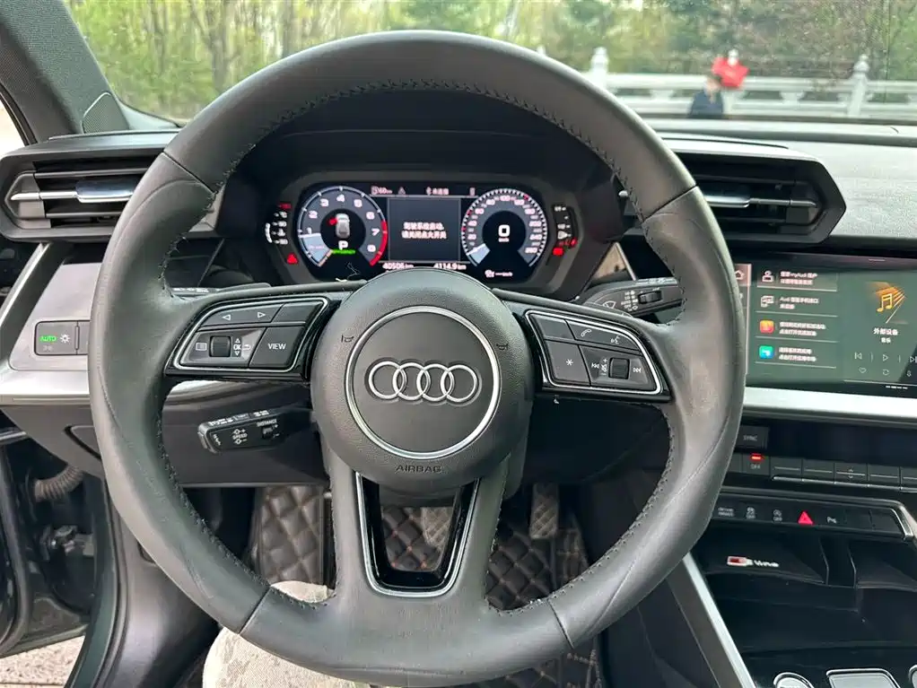 Audi A3 2022 — фото 15