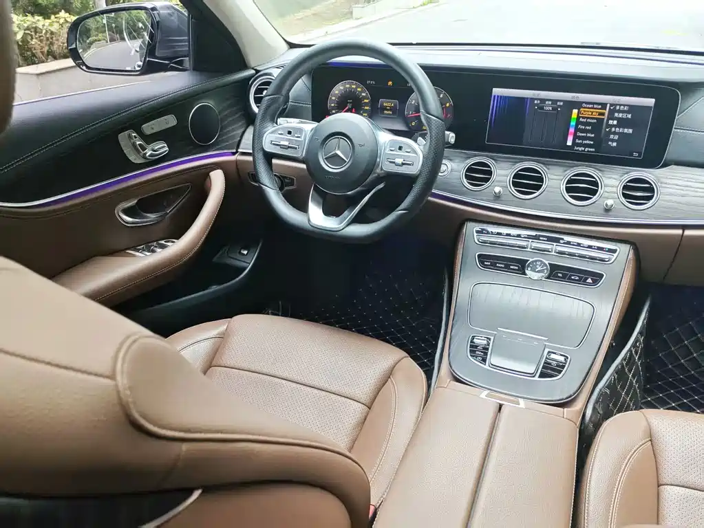 Mercedes-Benz E-Class 2019 — фото 14