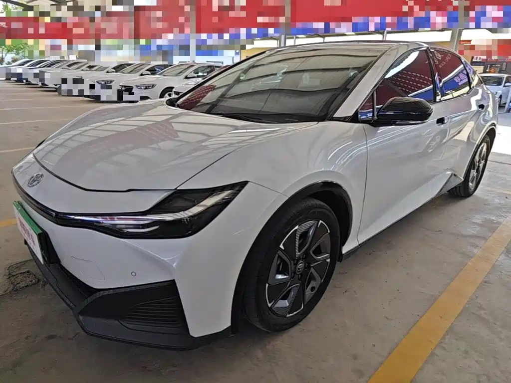 Toyota bZ3 2023
