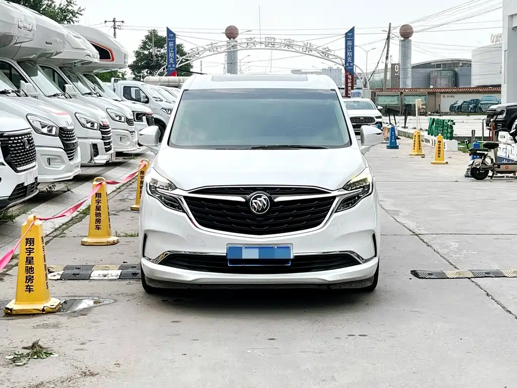 Buick GL8 2021