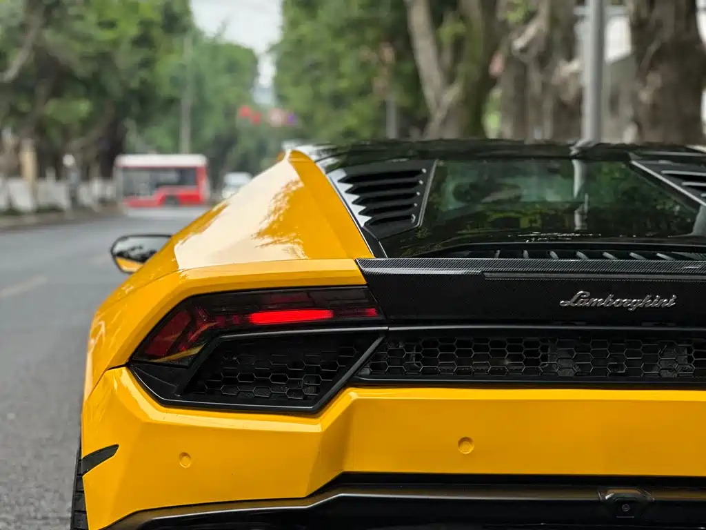 Lamborghini Huracán 2017 — фото 15