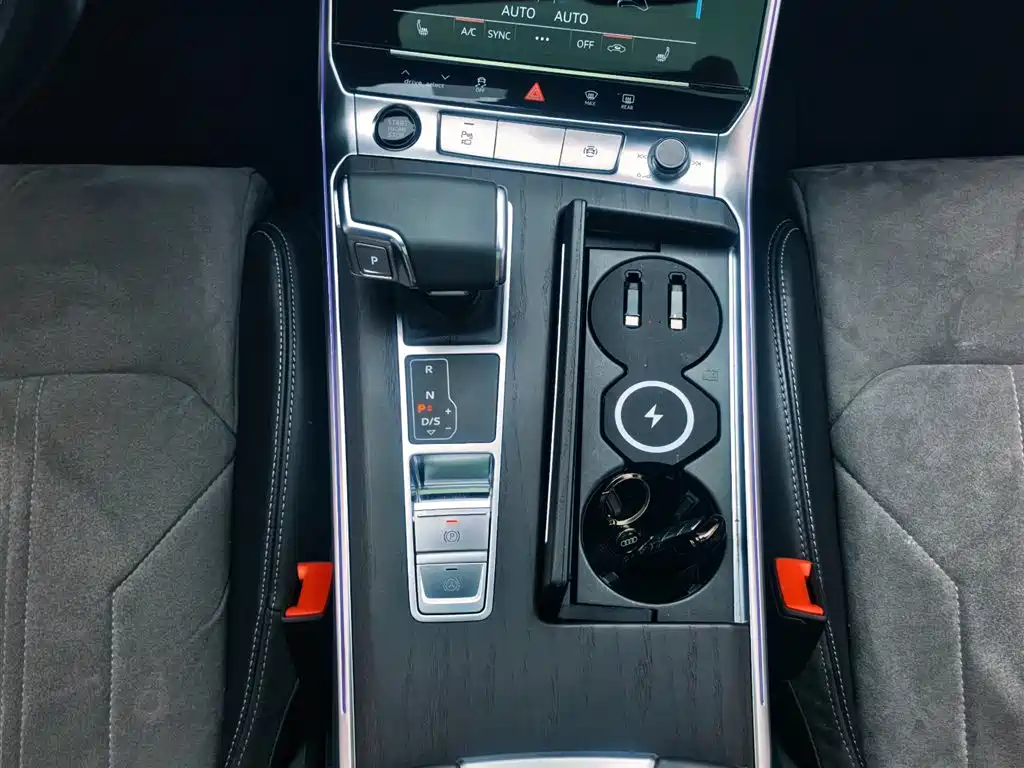 Audi A6L 2024 — фото 18
