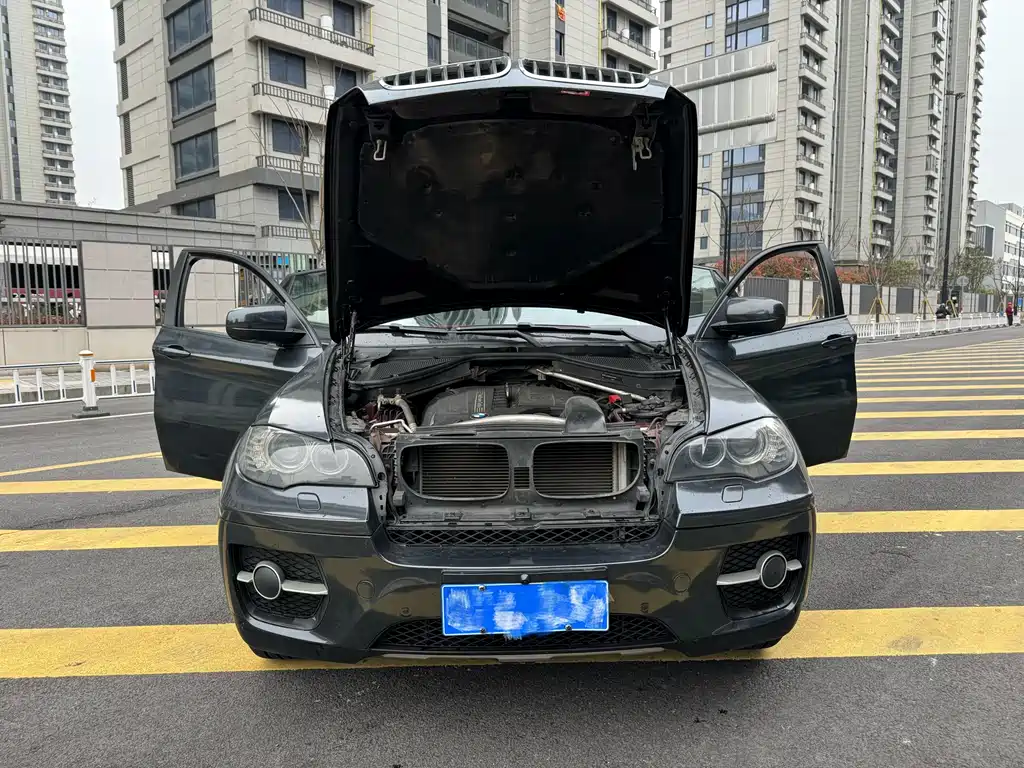 BMW X6 2012 — фото 15