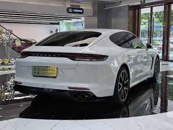 Porsche Panamera 2015