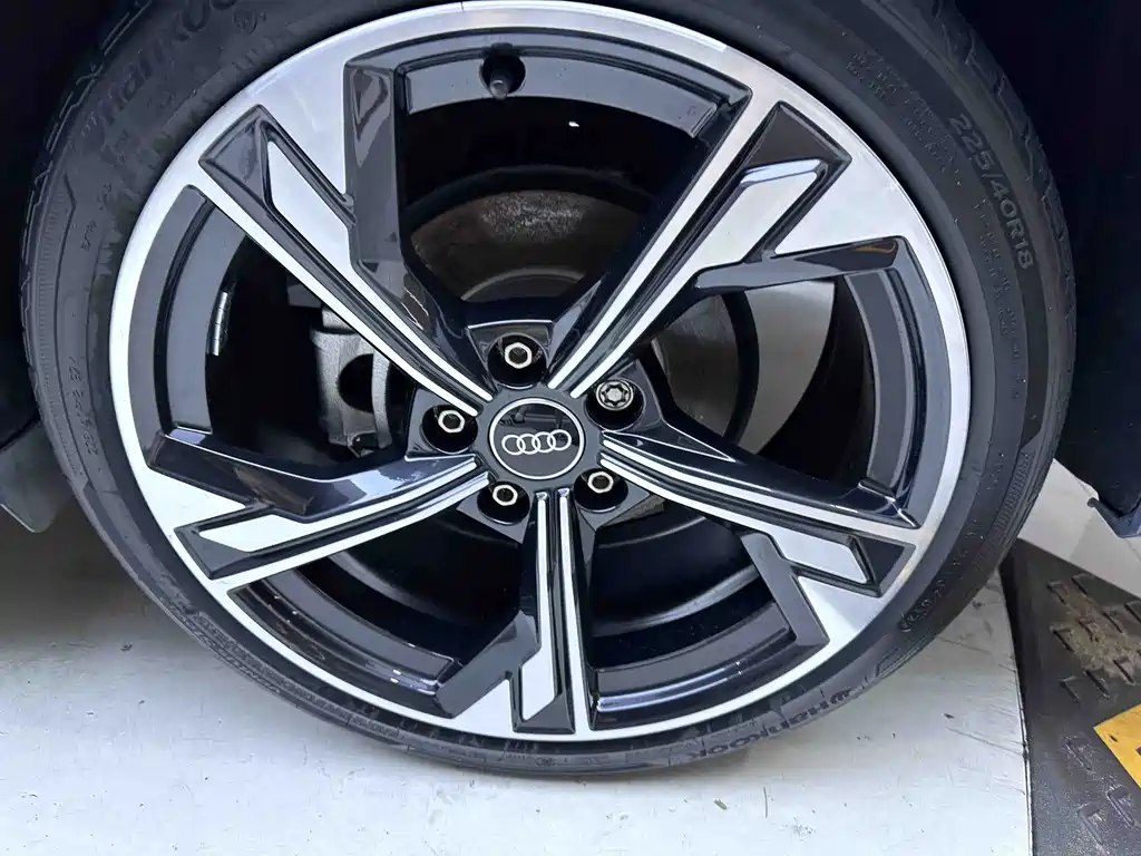 Audi A3 2022 — фото 25