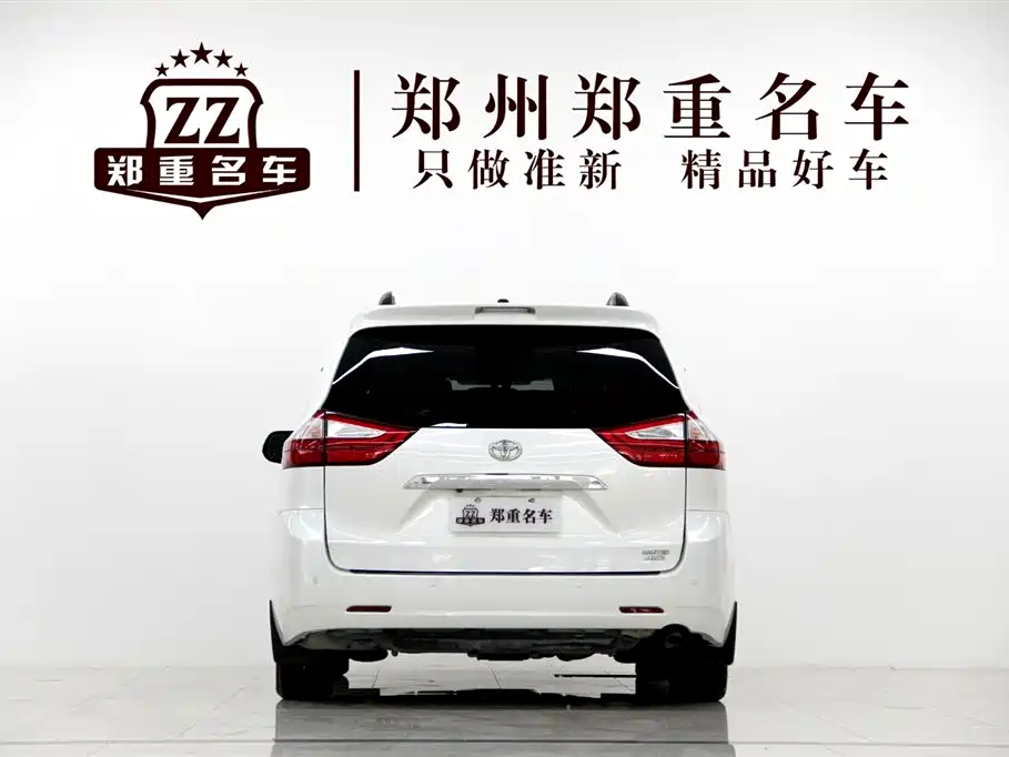 Toyota Sienna 2018 — фото 6