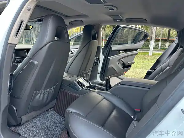 Porsche Panamera 2017