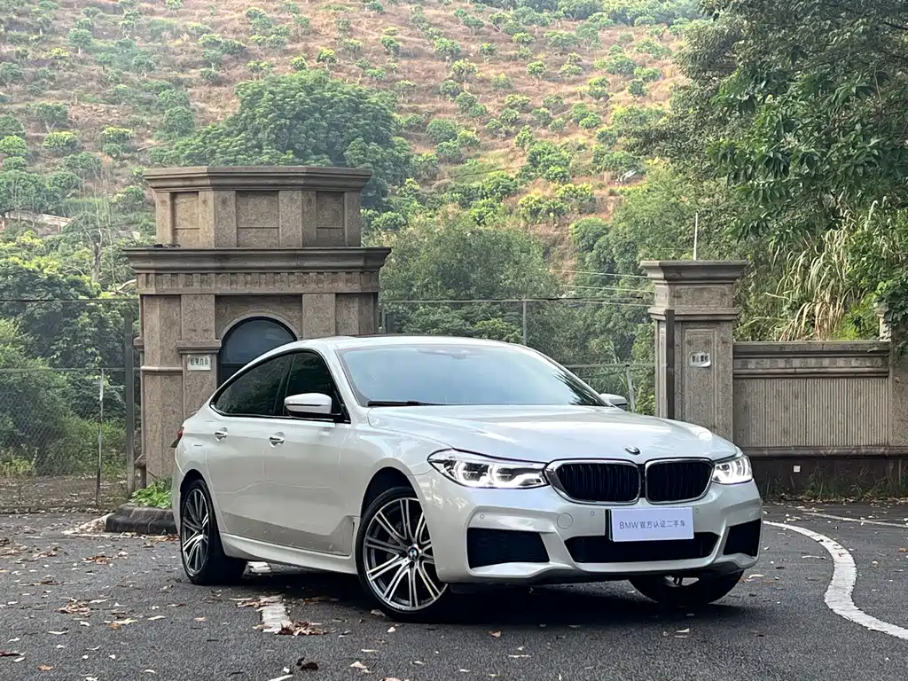 BMW 6 Series GT 2018 — фото 2