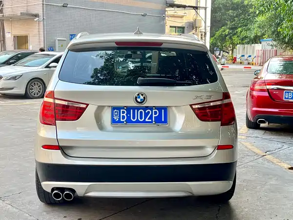 BMW X3 2011