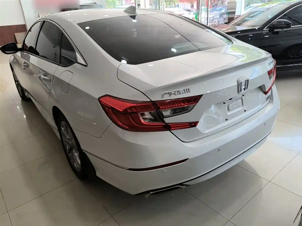 Honda Accord 2021 — фото 5