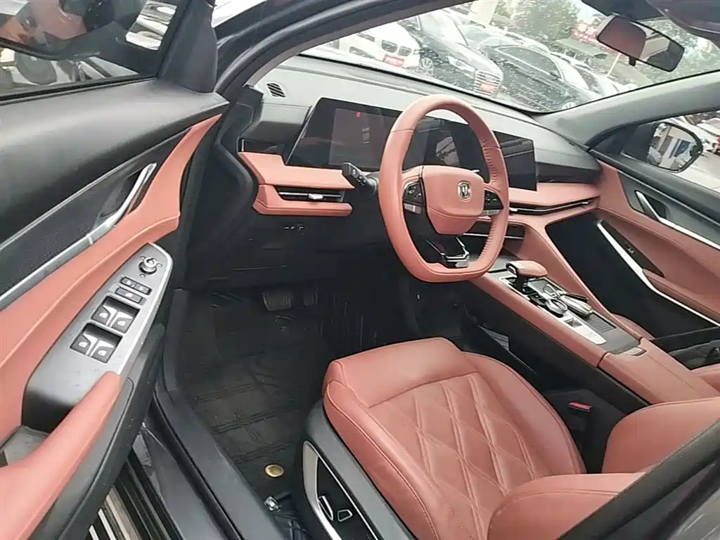 Changan CS75 PLUS 2023 — фото 16