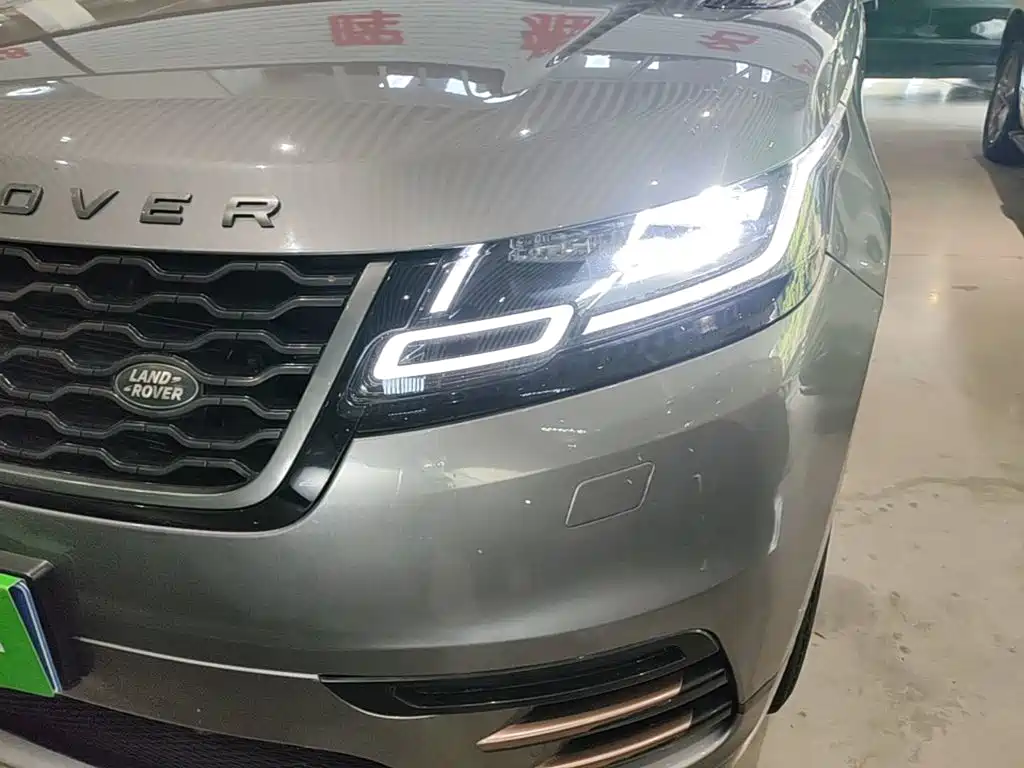 Land Rover Range Rover Velar 2020 — фото 18