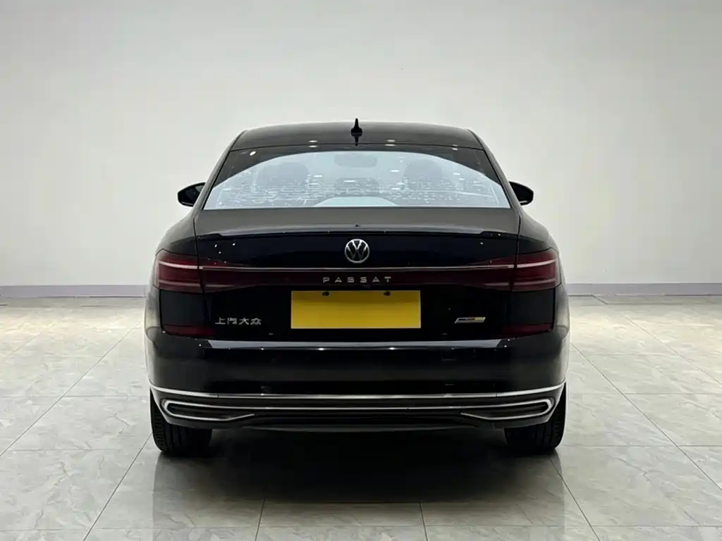 Volkswagen Passat 2022