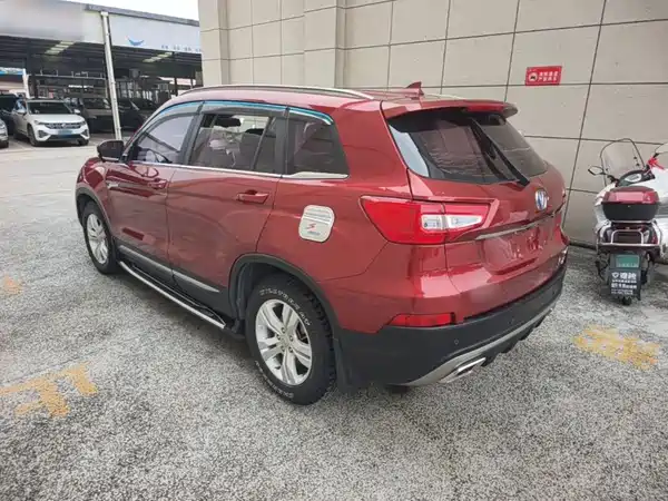 Changan CS75 2016