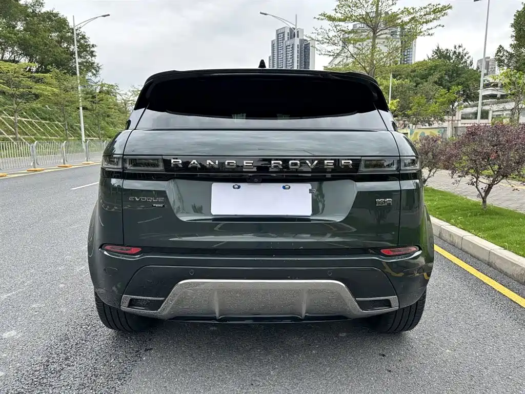 Land Rover Evoque 2024 — фото 3