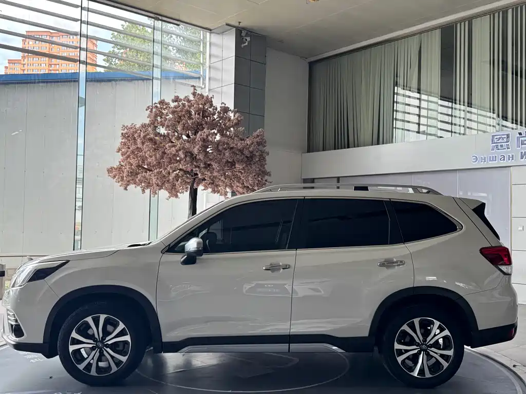 Subaru Forester 2022