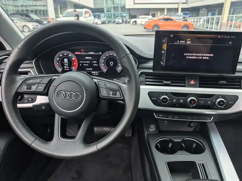 Audi A4L 2021 — фото 16